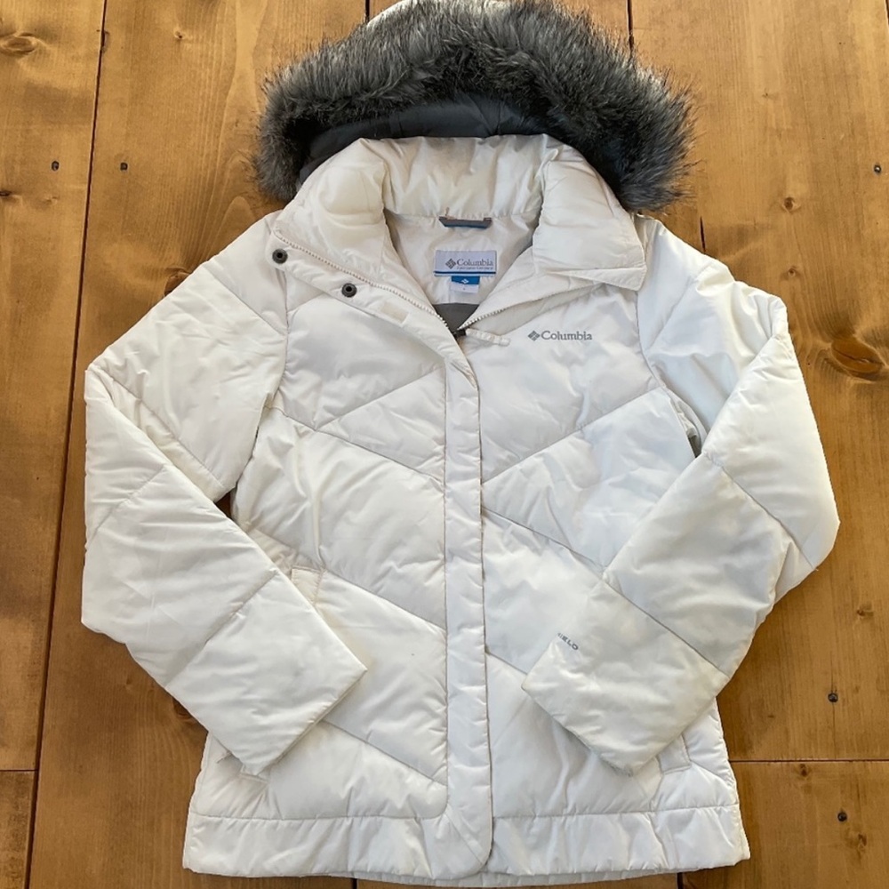 Columbia Women's White Winter Coat